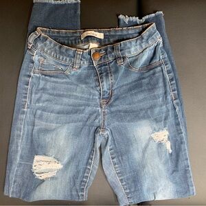 Refuge Blue Distressed Women's Jeans